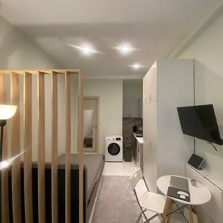 Stylish Modern Flat Downtown * Soluň